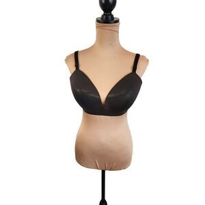 Victoria's Secret Wire Free Black / Gold Padded 38D Bra